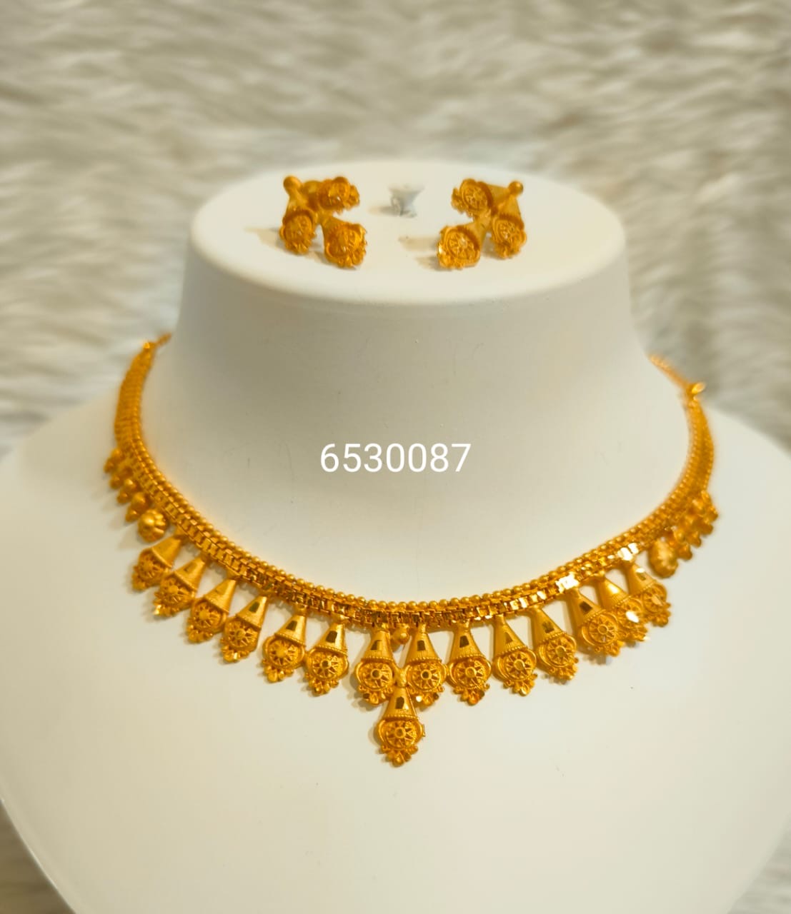 Collar 0191