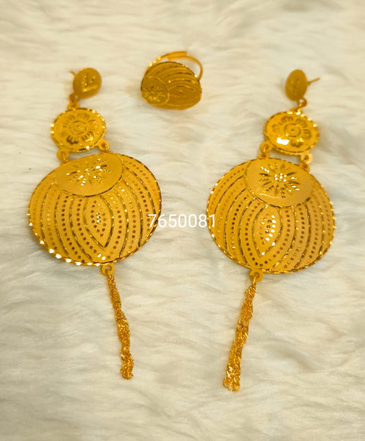 Earring 330