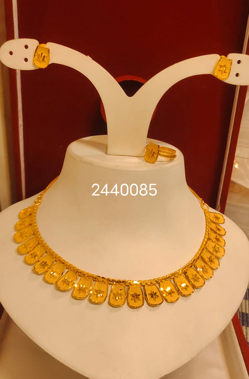 Collar 393