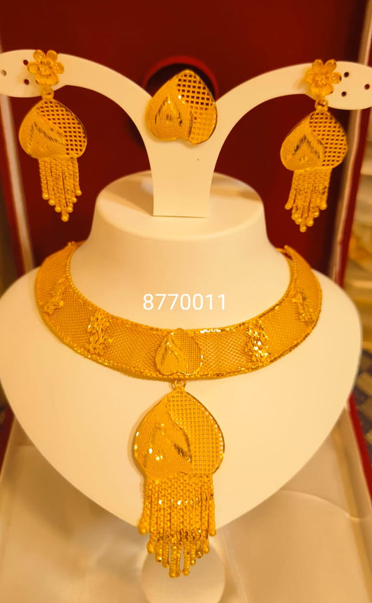 Necklace 725