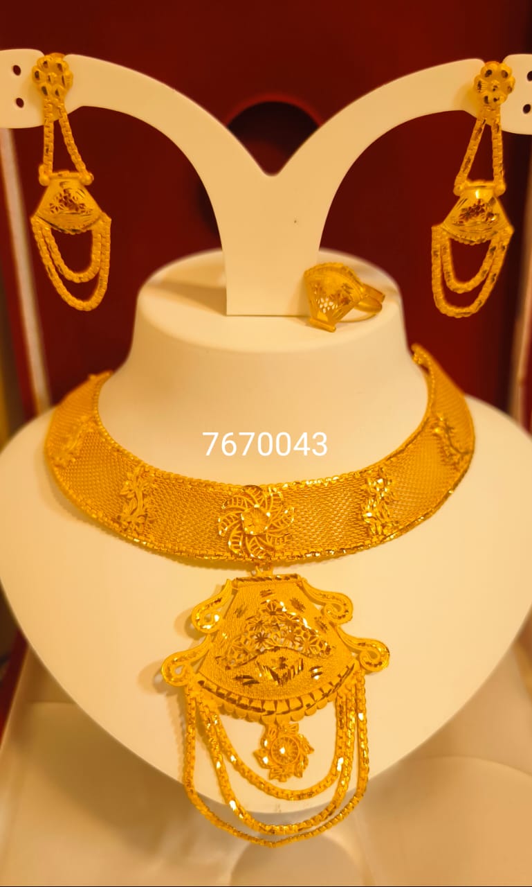Necklace 728