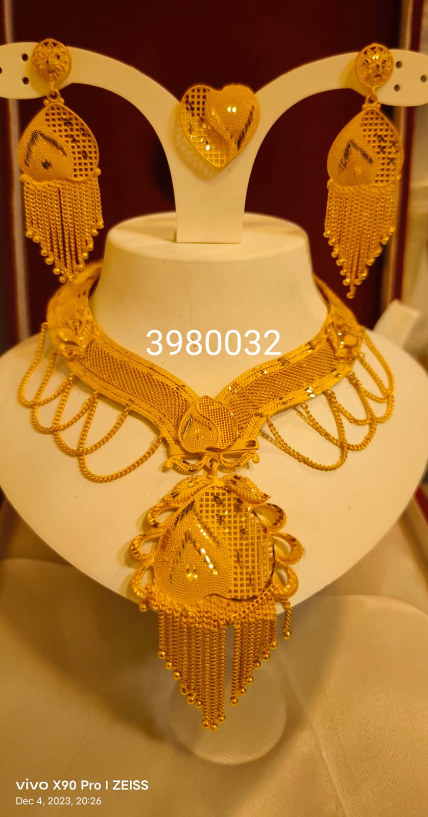 Collar 763