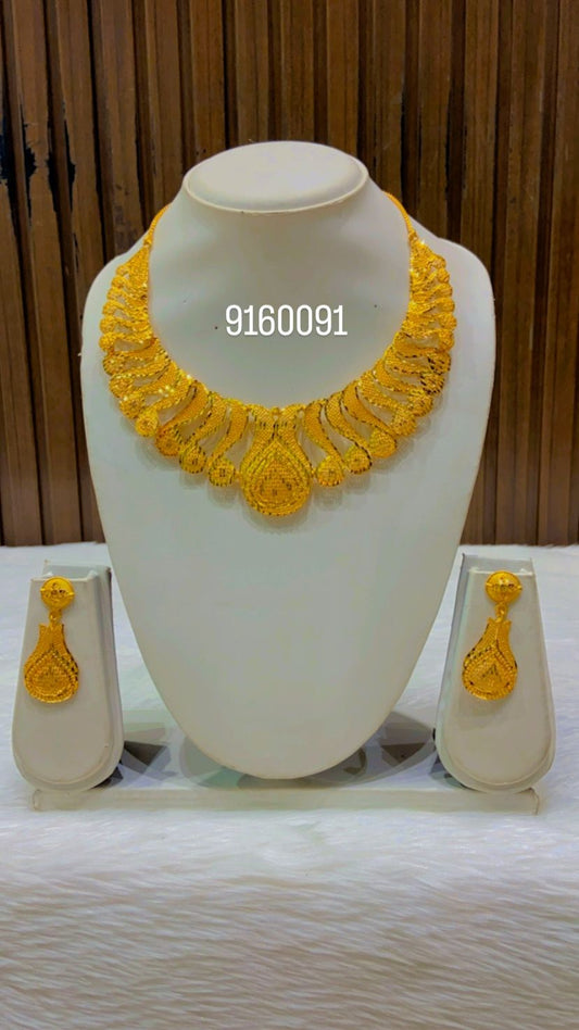 Necklace 718