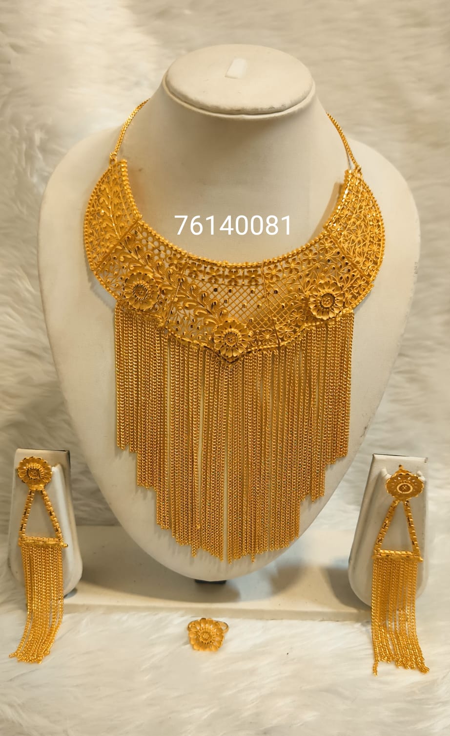 Collar 0106