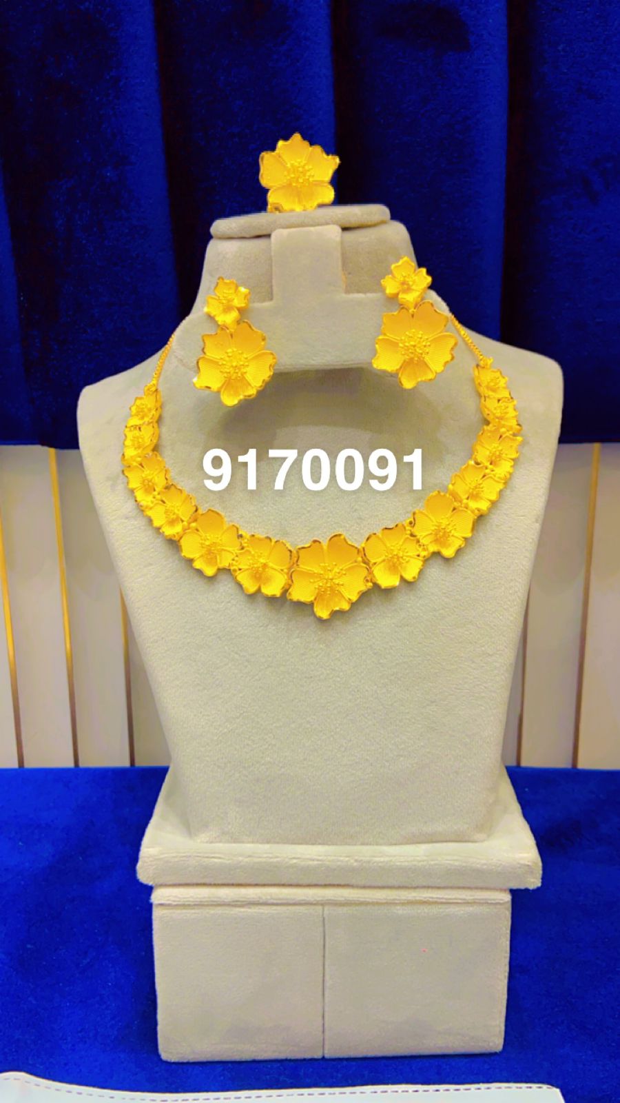 Collar 393