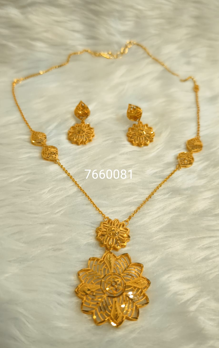 Collar 393