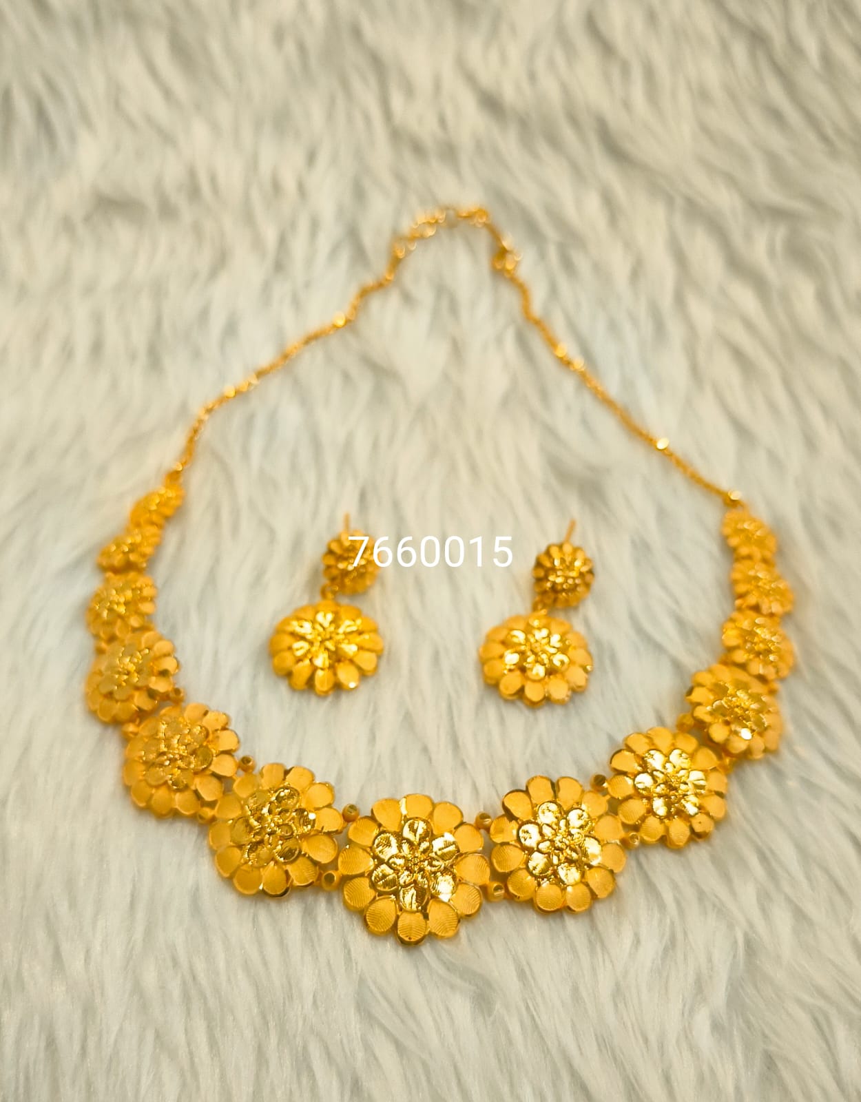 Necklace 1024