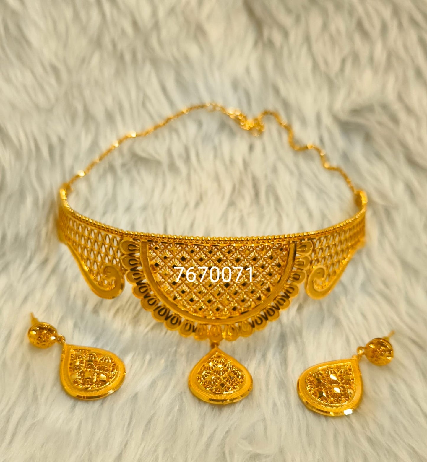 Collar 393