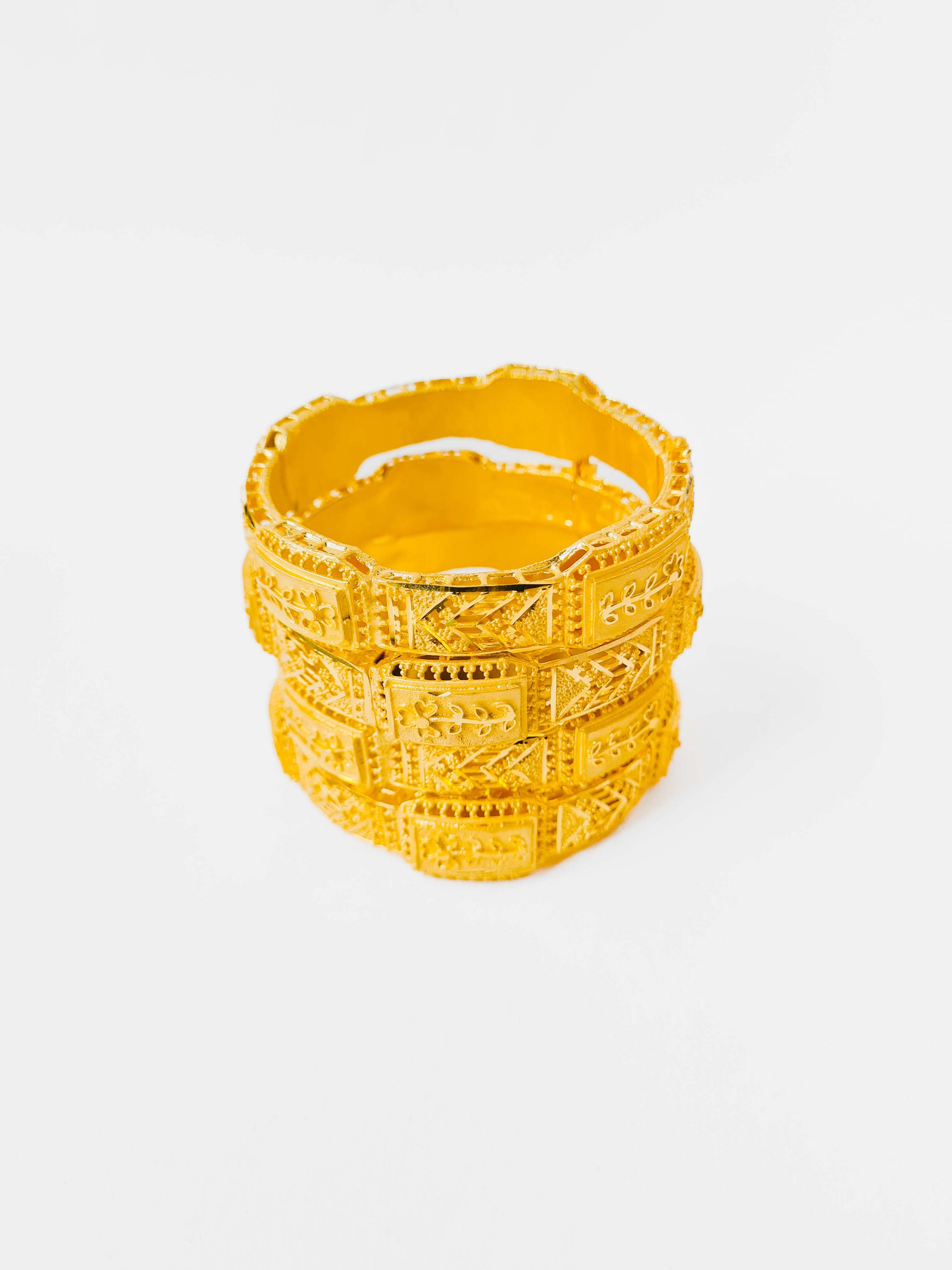 2 gram gold plated bracelet