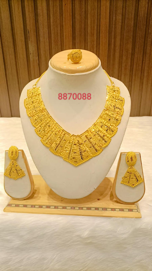 Collar 140